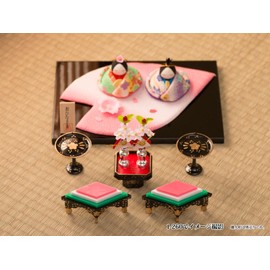 Hinamatsugu Mini Compact Hinamitaka Sanho Props Height 3.5 inches (9 cm)