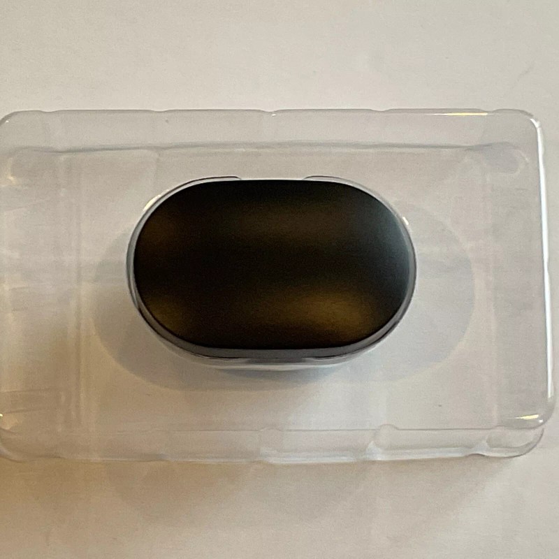 Gems Listen Up Earbuds With Charging Case.Black