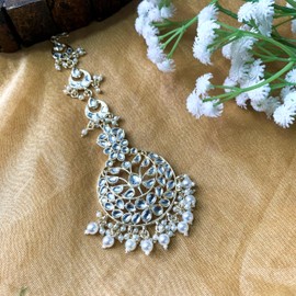 I Jewels - Boda india chapada en oro, Bollywood Kundan & Pearl hecha a mano Maang Tikka para mujeres/niñas (E2137W), No es una piedra preciosa