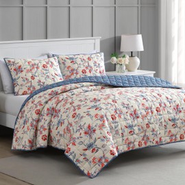 Martha Stewart King Size Quilt Bedding Set - 3 Piece, Soft Washed Microfiber, Printed Bedspread, Reversible, All Season, 1 Quilt, 2 King Pillow Shams, Blue, White & Red, Painted Floral Print
