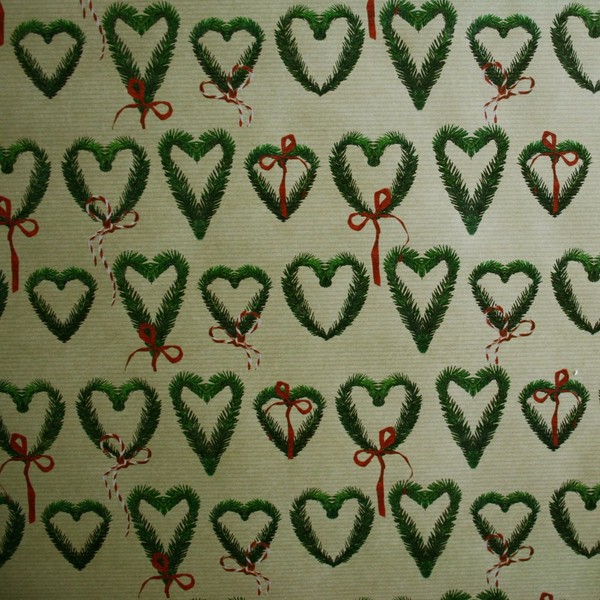 Christmas Wrapping Paper - Julpapper Pine Hearts