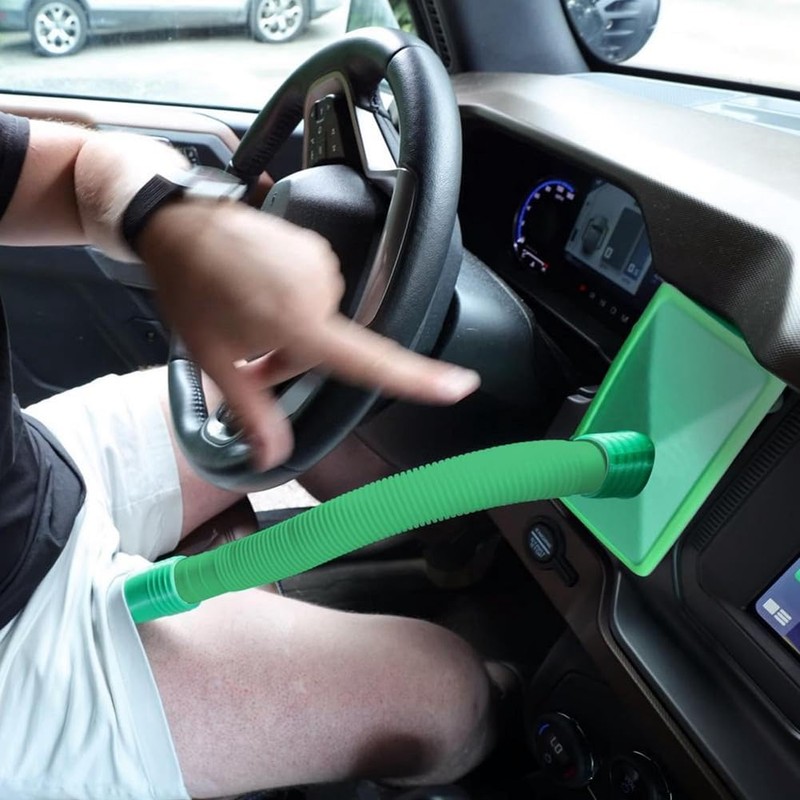 Xuegier Jewel Cooler for Man Easy to Use Car Crotch