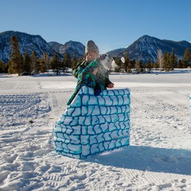 SNOWCANDY Inflatable Jumbo Snow Bunker- The Ultimate Snowball Fight Bunker to Protect You from Incoming snowballs- Portable Snowball Defence for Winter Fun.