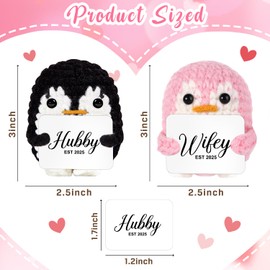 QUPT Wedding Gifts for Couples, Hubby & Wifey EST 2025 Wedding Penguin Doll Set, Bridal Shower Gifts for Bride and Groom, Newly Married Anniversary for Him Her, Penguin Doll Mr and Mrs Present