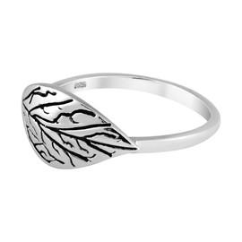 AeraVida Unique Nature's Renewed Leaf Wraparound Sterling Silver Band Ring | Adjustable Boho-Inspired Jewelry for Women | Stylish Everyday Accessory (Size 8)