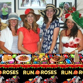 tineit 3 Pcs Plastic Disposable Kentucky Tablecloth, Kentucky Table Cloth for Kentucky Party Supplies, Horse Racing Party Supplies for Kentucky Party(108 * 54 Inch)