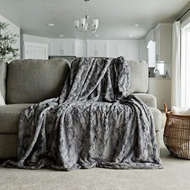 Oversized Softest Warm Elegant Cozy Faux Fur Home Throw Blanket 60" x 80" by Graced Soft Luxuries, Marbled Gray