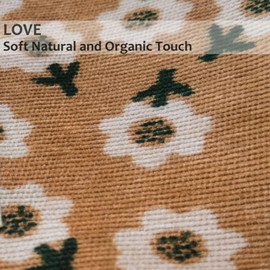 HAPPYHEIDI Aesthetic Makeup Bag Cosmetic Toiletry Travel Zipper Pouch, Canvas Lined, Purse Organizer, 001 sx142-03 Floral Corduroy Khaki, Small, Cute Make Up Pouch Bag for Cosmetic, Travel Organizer