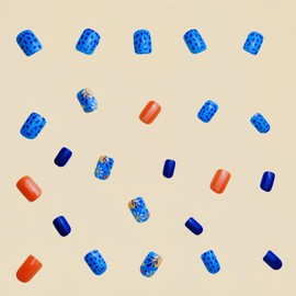 Press on Nails Short Square False Nails Gradient Blue Circular Dot Pattern Design Fake Nails 24 PCS Artificial Nude Full Cover Glue on Reusable Glossy Stick on Acrylic for Woman