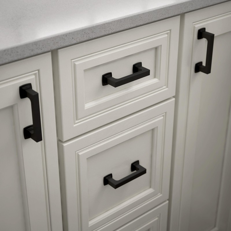 Franklin Brass Parow (1-Pack) Cabinet Handles 3' Hole Center Matte