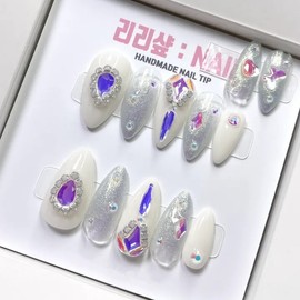 Ice Queen Full Stone Handmade Nail Tips - Half and Half / 얼음의 여왕 풀스톤 수제네일팁 - 반반