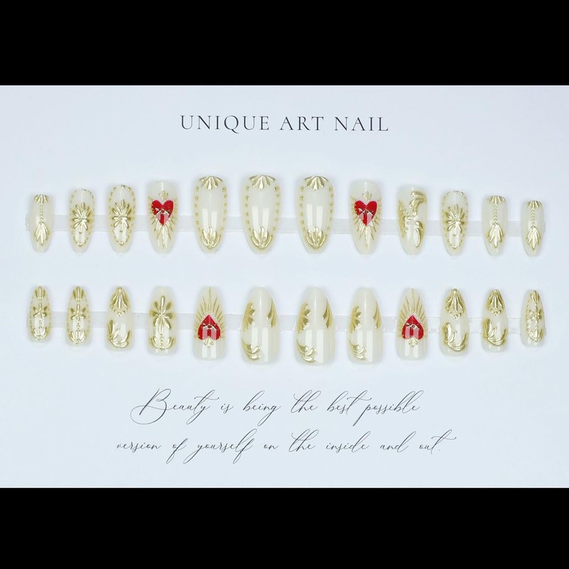 3D Gilded Golden Flower Press on Nails Almond Shape Fake