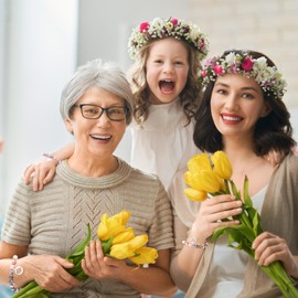 Gifts for Mom Daughter Grandmom Matching Bracelets Mothers Day Gifts for Mom Women from Daughter Granddaughter Birthday Gift for Mom Mommy and Me, Mom Daughter Grandmom 3 Generations Bracelet 3Pcs