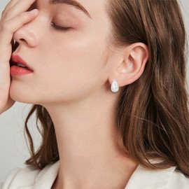 Chunky Gold Hoop Earrings Huggie Hoop Earrings for Women Rectangle Hoop earrings Thick Waterdrop Earrings Jewelry Gifts for Girls (gold+silver)