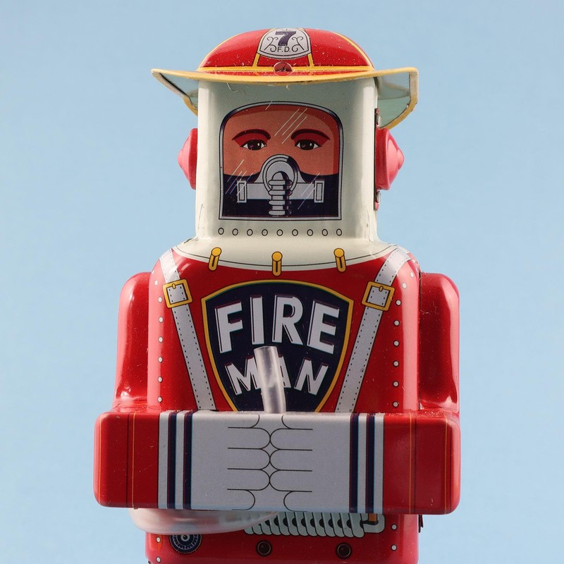 Freak Scene Robot – Fireman – Fire Man – Red