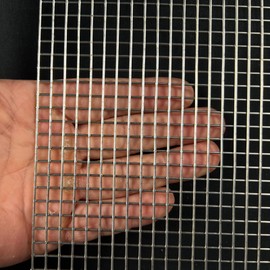 18Gauge 1/4" 30"x15"Stainless Steel Hardware Cloth Heavy Welded Wire Fence Chicken Wire Fencing Metal Screen for Screen Door Mesh,Gopher Trap,Grill Mesh,Bird Netting,Pet Screen,Metal Grate,Drain Mesh