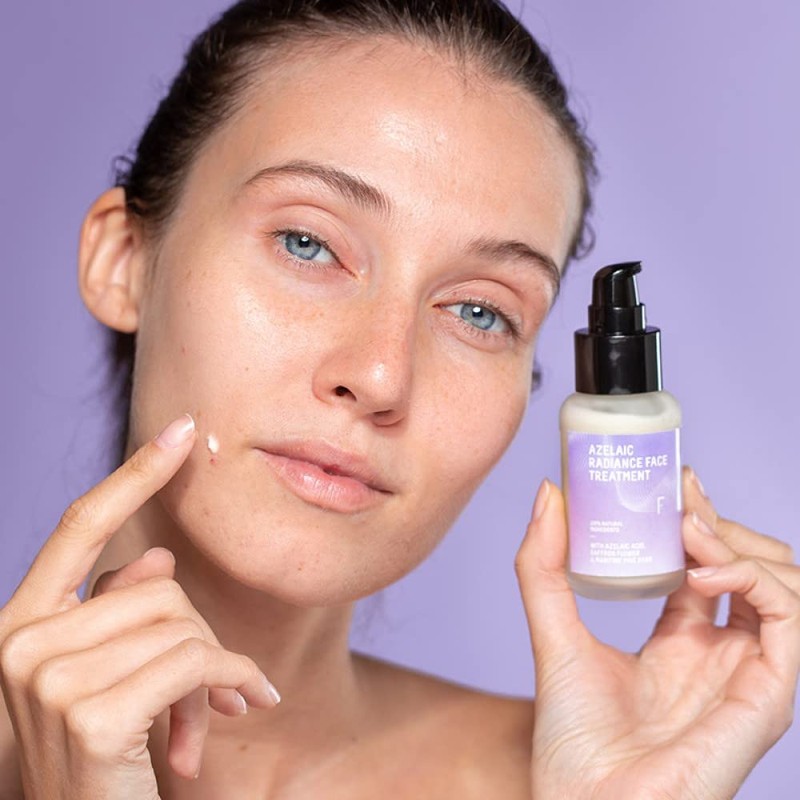 100% natural treatment of acne and reactive skin on the