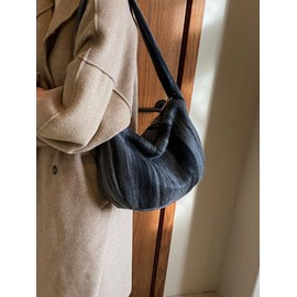 SweatyRocks Fashion Shoulder Bag Minimalist Casual Zipper Bag Handbag Mini Solid Clutch Underarm Bag Black One-Size