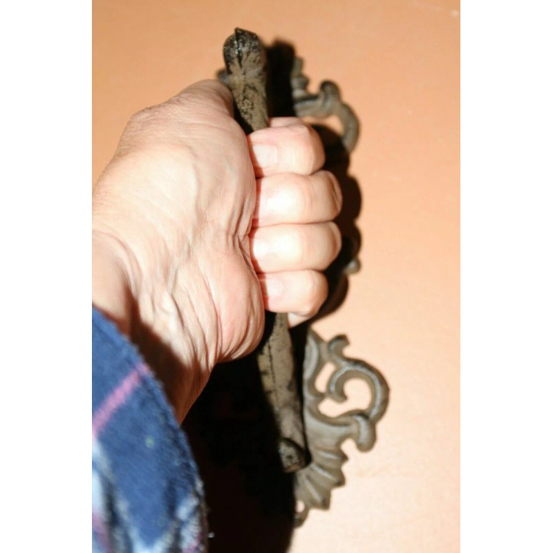 Antique Style Edwardian Lion's Head Door Knocker / Door Pull,
