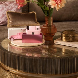 RITUALS The Ritual of Sakura Car Perfume Gift Set - Includes a Car Perfume, a Pack of Car Wipes and a Reusable Wooden Holder with 2 Refillable Air Fresheners
