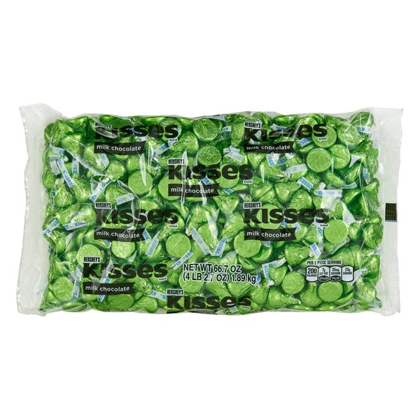 HERSHEY'S KISSES Light Green Foils Milk Chocolate Candy, Individually Wrapped, 66.7 oz Bulk Bag (400 Pieces)