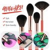 Juego de brochas de maquillaje profesional desde una matriz de