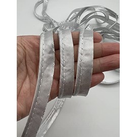 PEPPERLONELY 5 Yards 12mm (1/2 Inch) Polyester Satin Bias Piping Type, Bias Type with Cord, Piping Trim with Cord, Lip Cord Trim for Sewing Clothing Upholstery Trimming - Metallic Silver