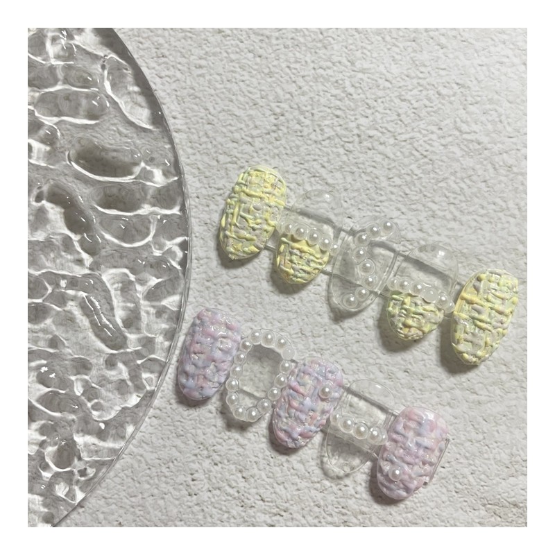 ˡᴬᴺᵀᶤˡ Embo pearl tweed handmade nail tip - Short Oval
