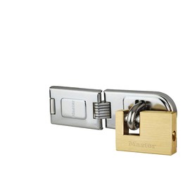Master Lock 606720EURD Pack Including Door Hinged Hasp and Rectangular Keyed Padlock