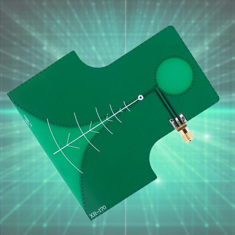 GPS Antenna Directional Antenna with High Gain 1.4-10.5 GHz UWB