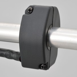 デイトナ(Daytona) バイク用 集合スイッチ φ22.2用ハンドルクランプ 左側専用(Hi-Lowスイッチ/ウインカースイッチ/ホーンスイッチ) 70194