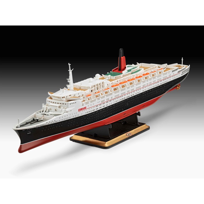 Revell Queen Elizabeth 2 Plastic Model Kit