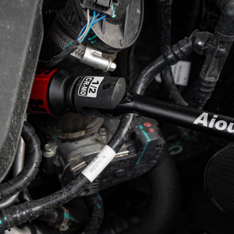 Aiourx 1/2" Drive 32 Inch Breaker Bar, Heavy Duty Head,