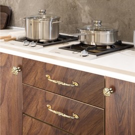 CcHhyyt 2 Pack Brass Cabinet Knobs Antique Floral Pattern Cupboard Knobs Metal Drawer Knobs Solid Brass Kitchen Hardware Gold Round Knobs Handles for Cabinet Drawer Wardrobe (Single Hole, 24K Gold)