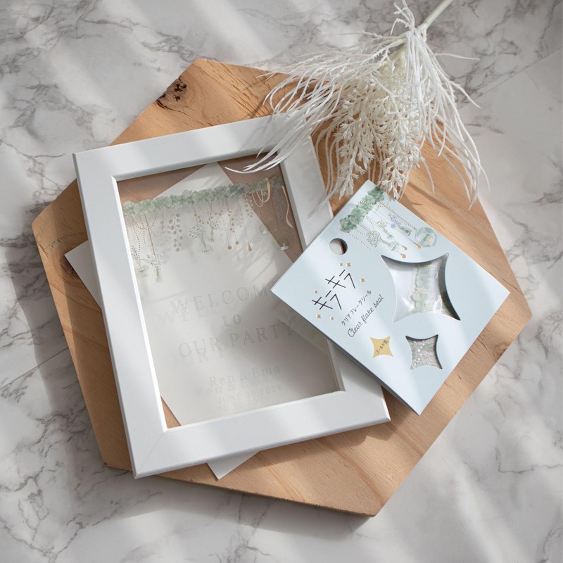 World Craft KFS-030 Glitter Clear Flake Seal Garden Party