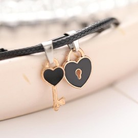 2 Pcs Couples Matching Rope Bracelets Love Lock Key Star Pendant Couples Adjustable Bracelets for Women Men Long Distance Relationship Valentine's Day Jewelry (Black, One Size)