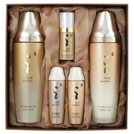 The Face Shop Yehwadam Cheonsamsongi Basic Cosmetics 2-piece Special Set 1 set / 더페이스샵 예화담 천삼송이 기초화장품 2종 스페셜 세트 1세트