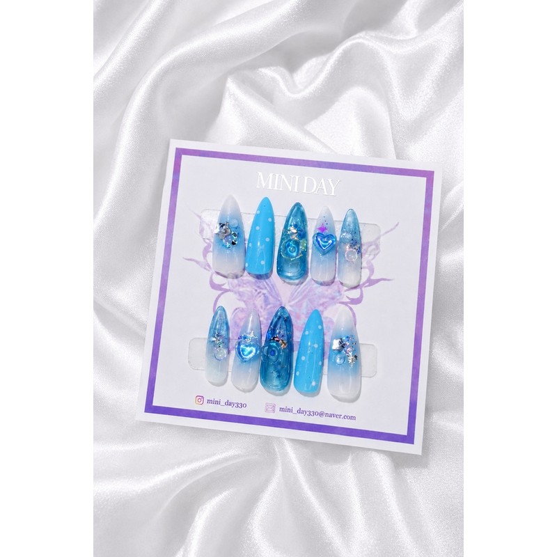 Ocean Drop Handmade Nail Tips - Almond / 오션 드롭