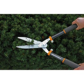 Fiskars Power Lever Hedge Shears - 8" Stainless Steel Blades - Plant Cutting Scissors with Sharp Precision-Ground Steel Blade