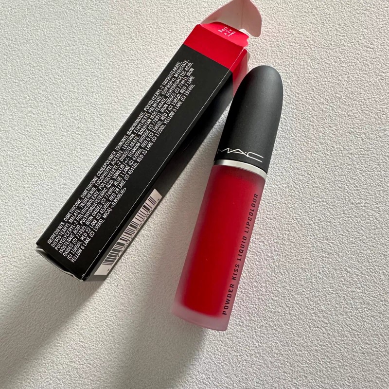 MAC Labial Mac Powder Kiss Lipcolour