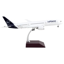 DCD Boeing 787-9 Commercial Aircraft Diecast Model White Blue Tail 'Gemini 200' Series 1/200 Features Flaps 'Lufthansa' Style