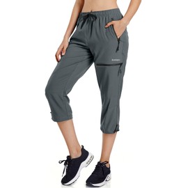 Ksmien Women's Lightweight Hiking Capri Pants Quick Dry Workout Cargo Capris Water Resistant UPF 50+ Zipped Pockets
