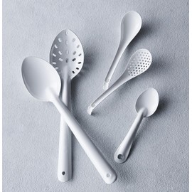 Nodahoro REA-16 Astragalus Slotted Spoon, Enamel, Heat Resistant, Made in Japan, White