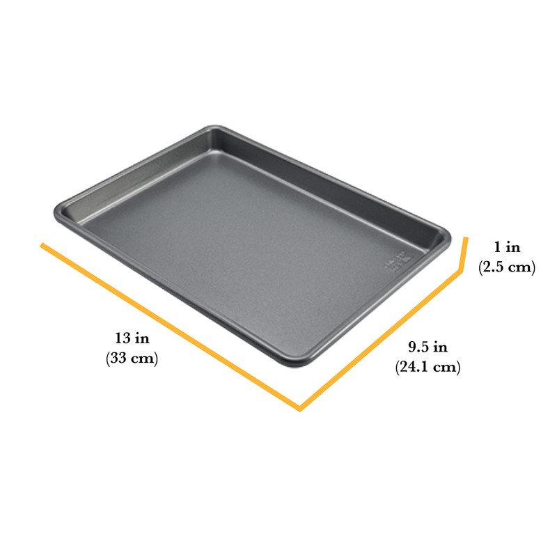 Chicago Metallic Commercial II Non-Stick Small Cookie/Baking Sheet. Perfect for