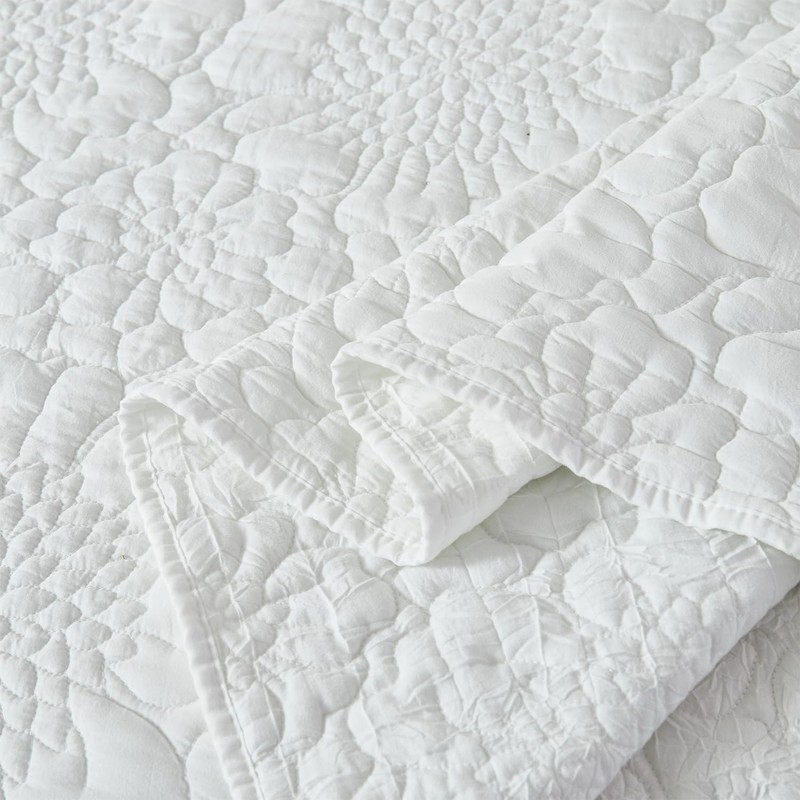 WINLIFE Bright White Ruffled Quilt Set 3pcs Queen 90''x98'' -
