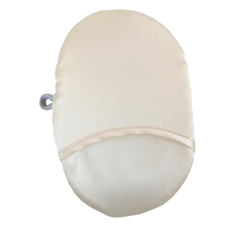 (100% Silk) Moist and Moist Silk Puff (Makes your skin