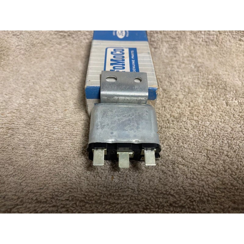 FORD FOMOCO NOS FORD C5AZ-14A707-A2 65 66 GALAXIE LTD THUNDERBIRD