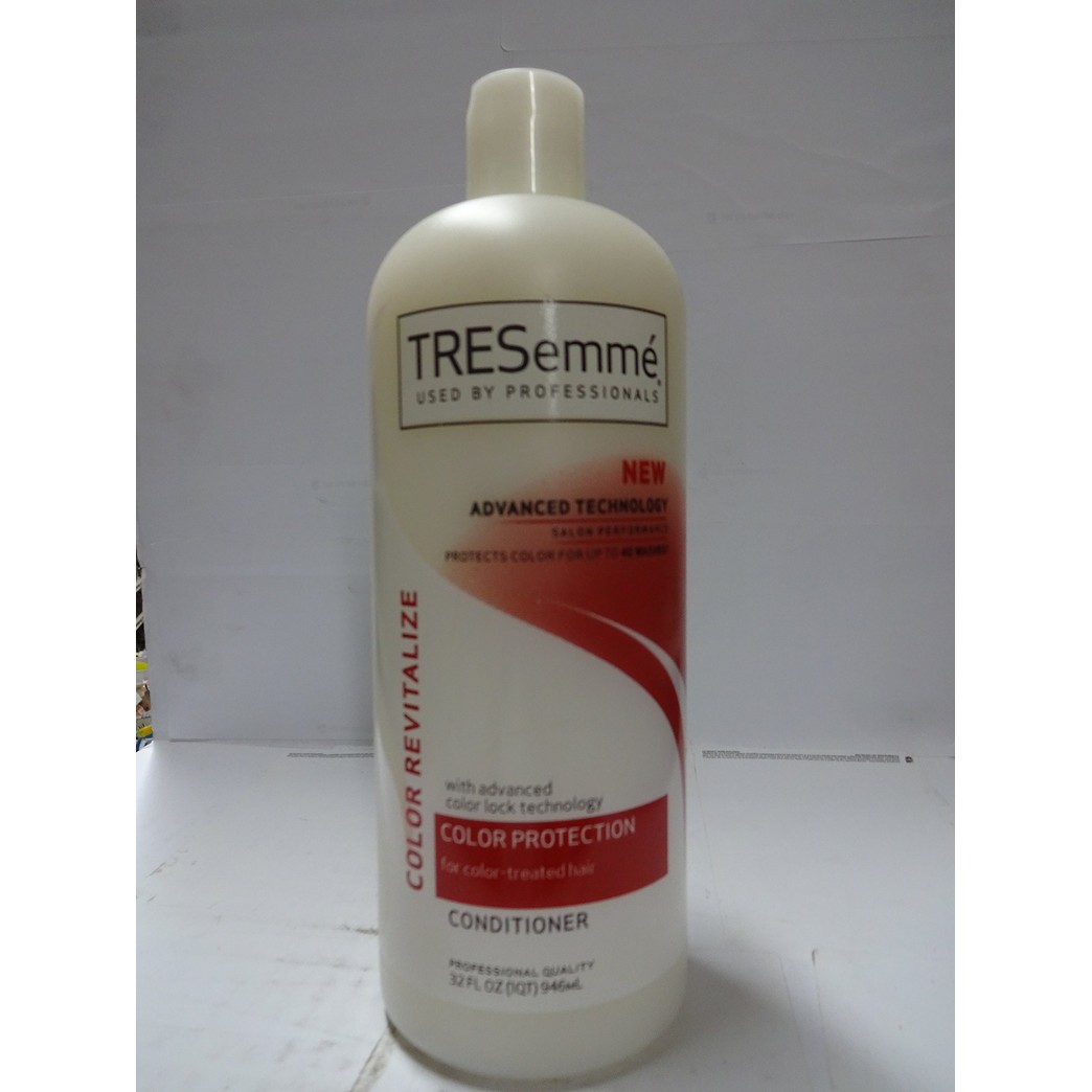 Tresemme Conditioner Vitamin-E and Aloe Color Revitalize 32 oz.