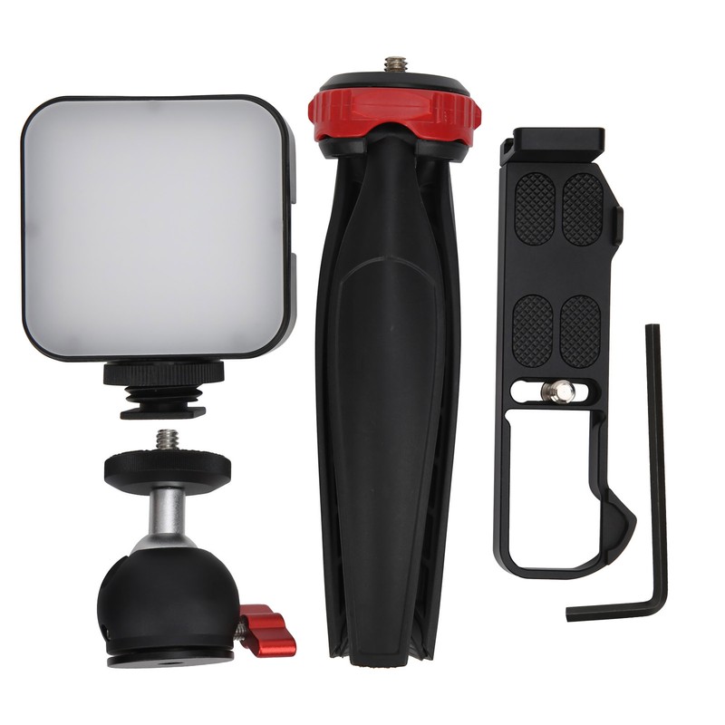 YELANGU Camera Desktop Tripod with Fill Light Mini Vlogging Kit