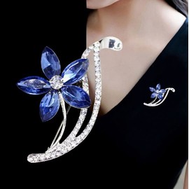 coadipress Flower Brooch for Women Girls Crystal Rhinestone Flower Floral Lapel Pin Elegant Clothing Accessory Wedding Gift Fashion Jewelry Gift (Dark Blue)